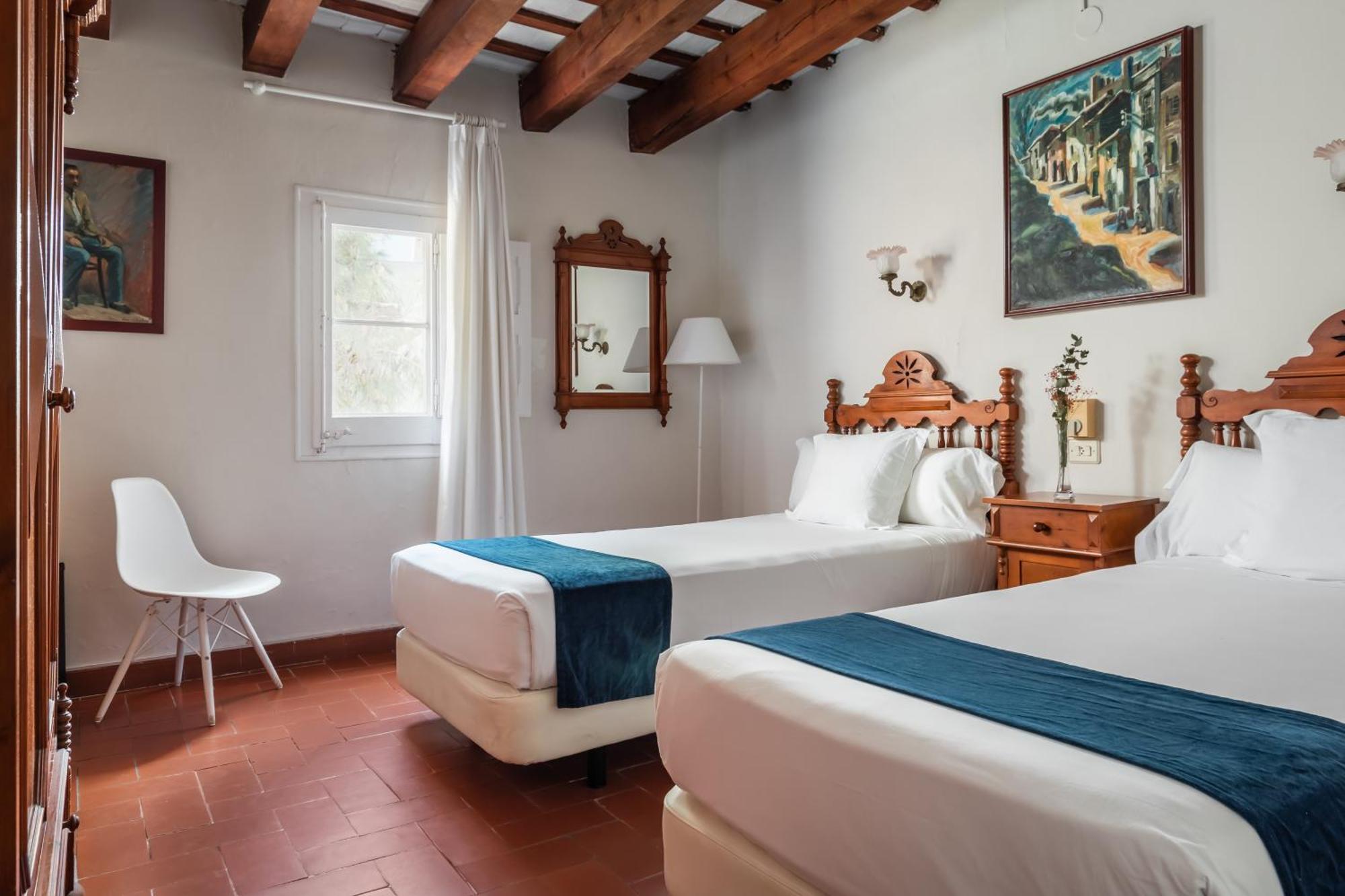 Hotel Medium Renaixenca Sitges Phòng bức ảnh