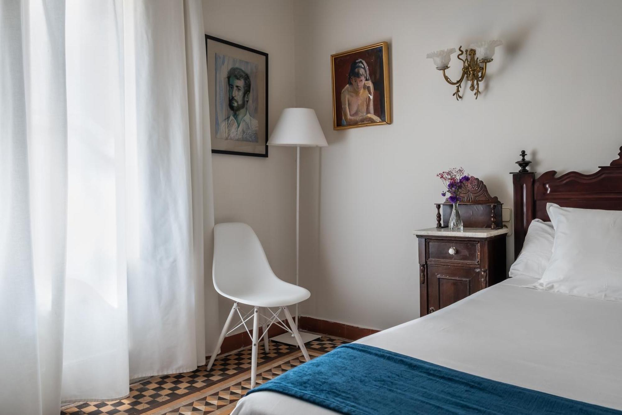 Hotel Medium Renaixenca Sitges Phòng bức ảnh