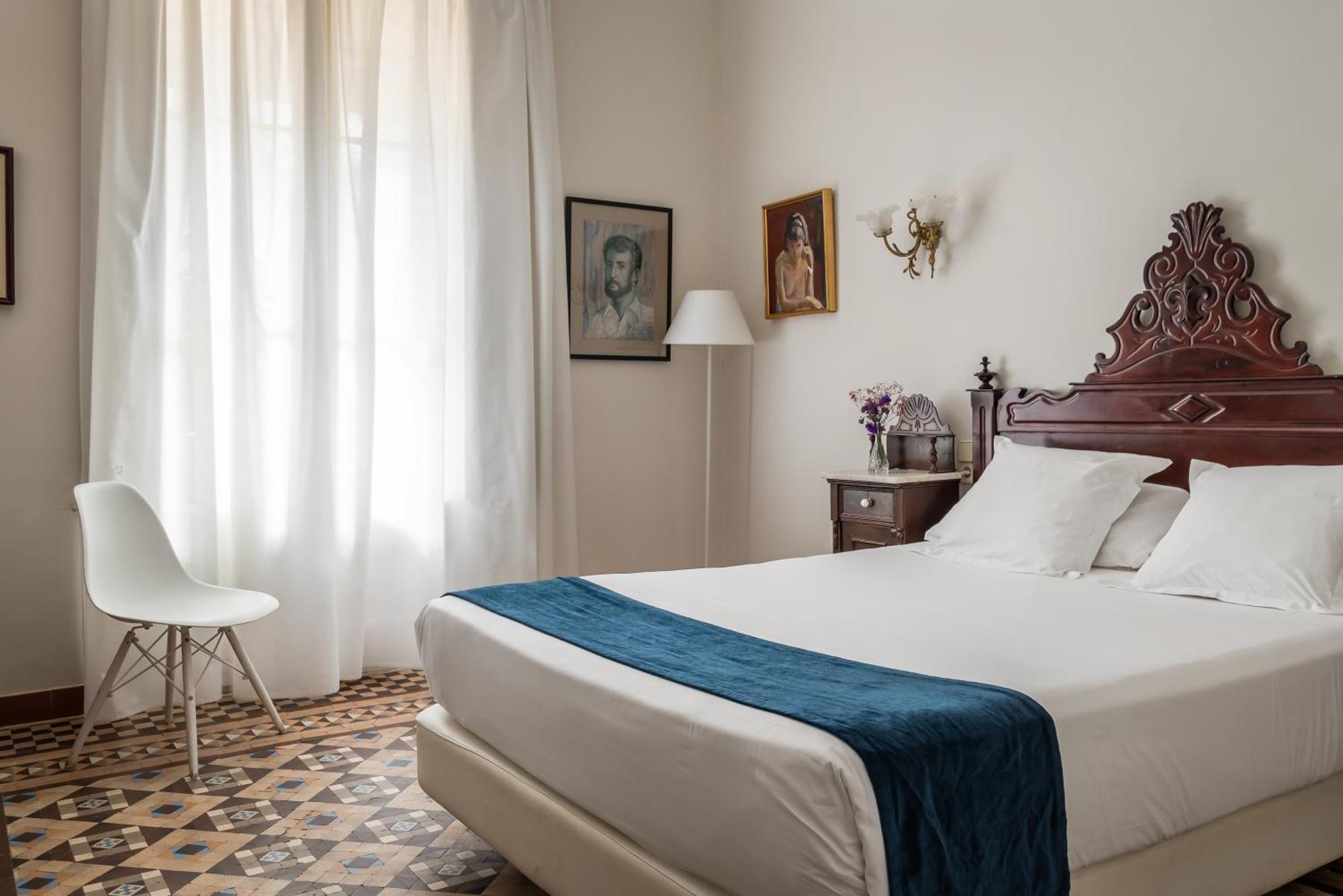 Hotel Medium Renaixenca Sitges Phòng bức ảnh